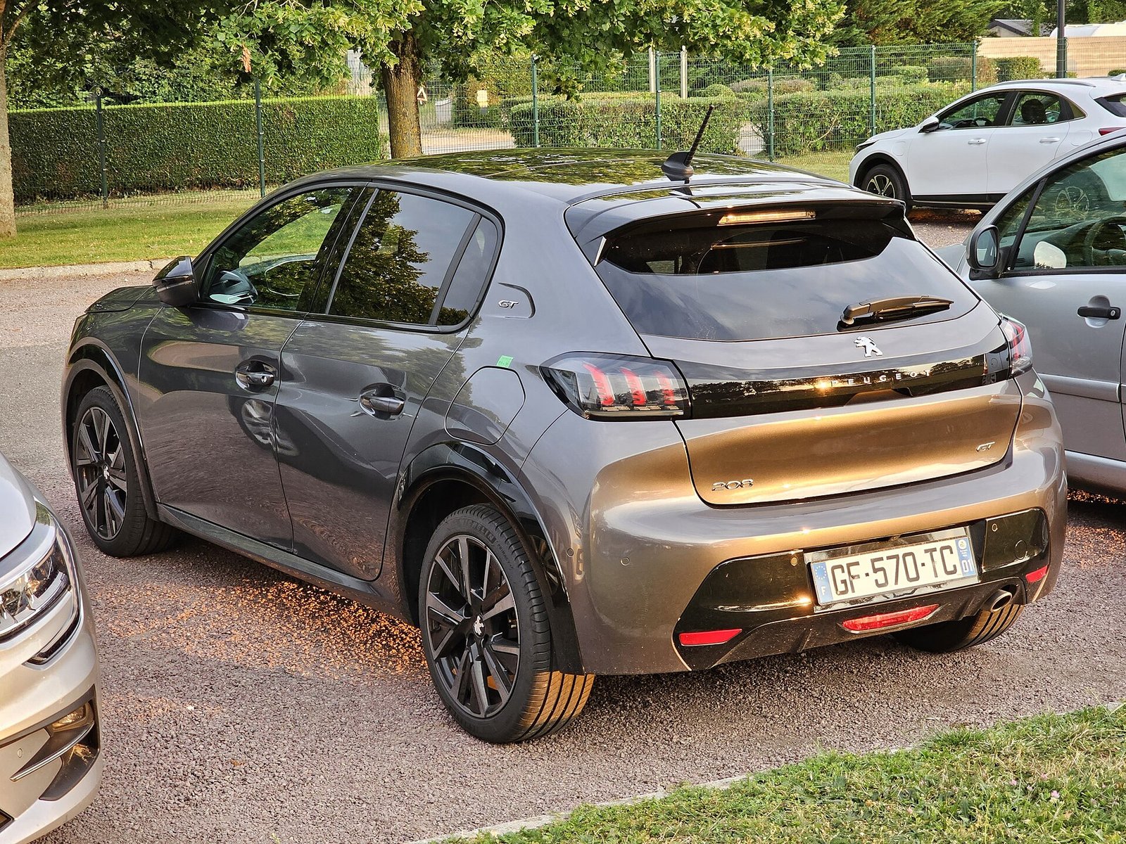 Peugeot 208 Griffe 1.0 Turbo 2024